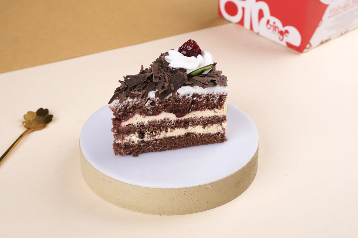 Black Forest Eggless Pastry