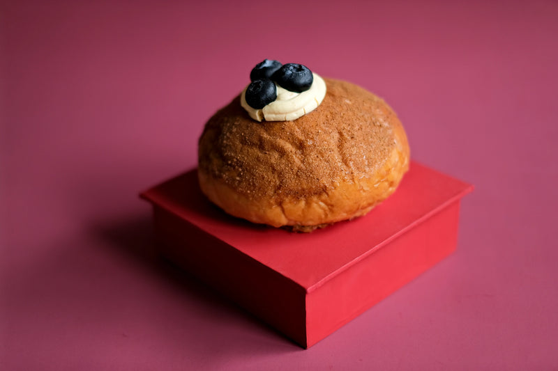 Blueberry Cream Bun
