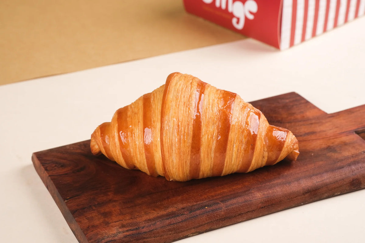 Classic Plain Croissant