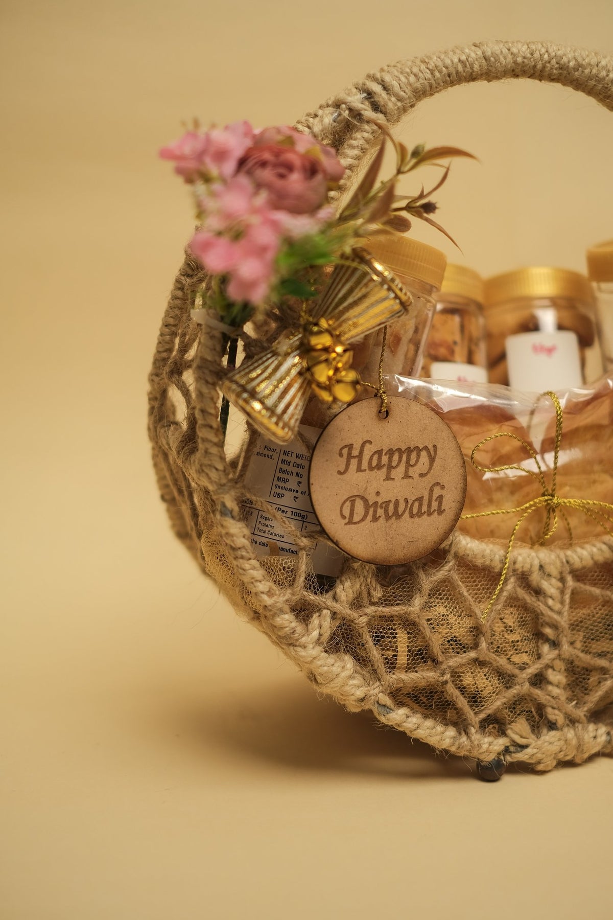 Diwali Gift Hamper with Urli Candle