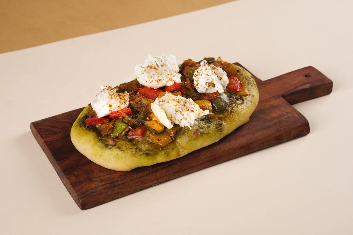 Woodfired Grilled Veggies Fresh Mozerella Pizza